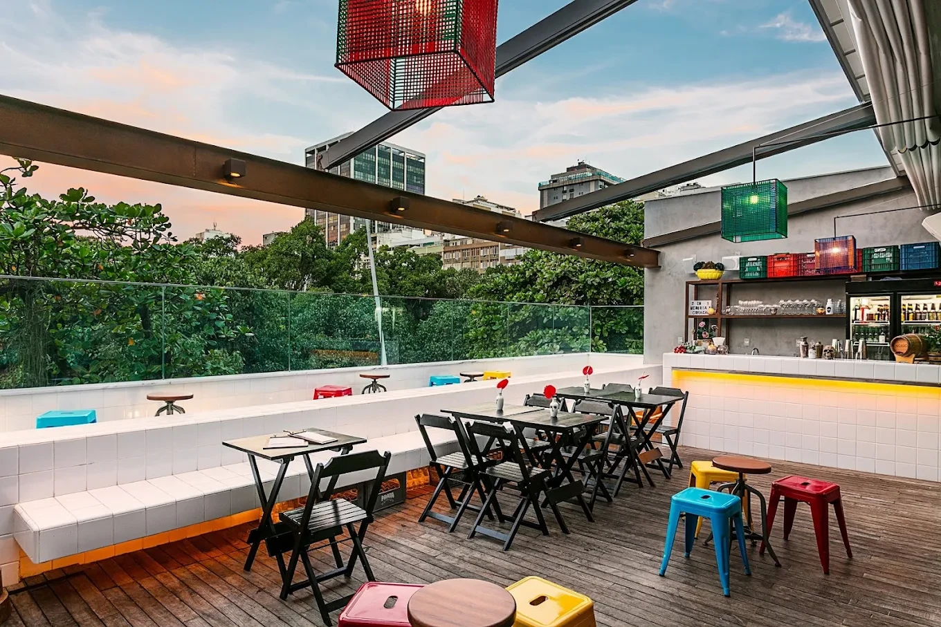 Terrace in the Heart of Ipanema - Tropical Drinks - Image